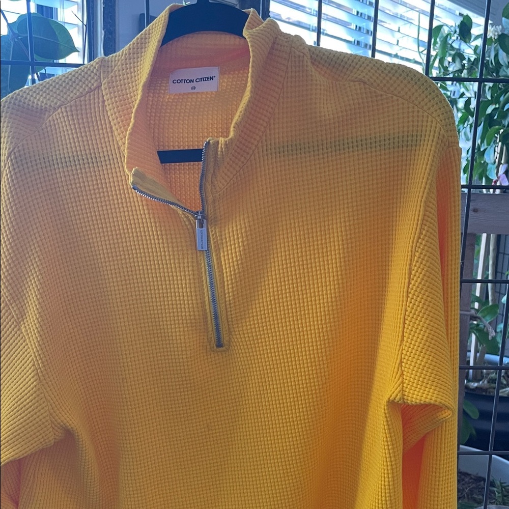 Cotton Citizen Vibrant Yellow Waffle Knit Pullover xs but over sized